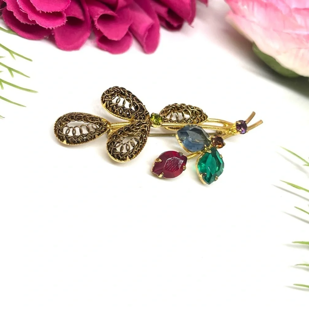 VINTAGE⚜️AUSTRIA Filigree & Colorful Crystal Brooch